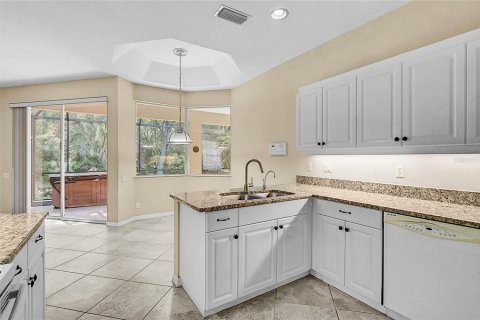 Villa ou maison à vendre à Nokomis, Floride: 2 chambres, 176.24 m2 № 2151929 - photo 9