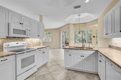 Villa ou maison à vendre à Nokomis, Floride: 2 chambres, 176.24 m2 № 2151929 - photo 10