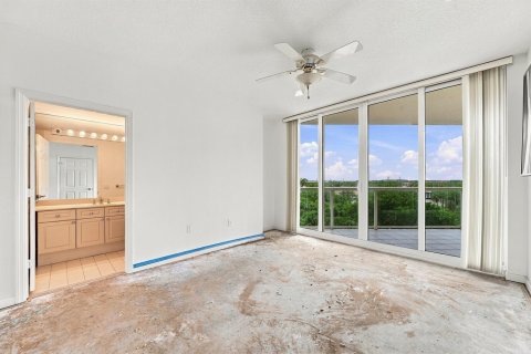 Copropriété à vendre à Hollywood, Floride: 2 chambres, 167.22 m2 № 2397589 - photo 25