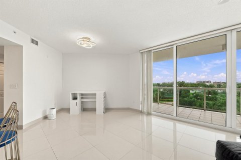Copropriété à vendre à Hollywood, Floride: 2 chambres, 167.22 m2 № 2397589 - photo 28