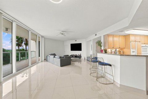 Copropriété à vendre à Hollywood, Floride: 2 chambres, 167.22 m2 № 2397589 - photo 9