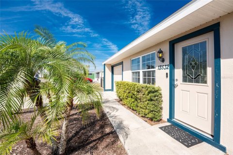 House in Port Charlotte, Florida 3 bedrooms, 127.28 sq.m. № 1513627 - photo 3