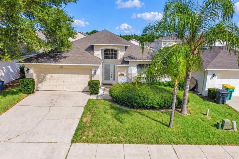 Villa ou maison à Kissimmee, Floride 4 chambres, 154.87 m2 № 2377554
