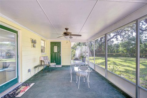 Casa en venta en Zephyrhills, Florida, 3 dormitorios, 146.79 m2 № 1654497 - foto 4