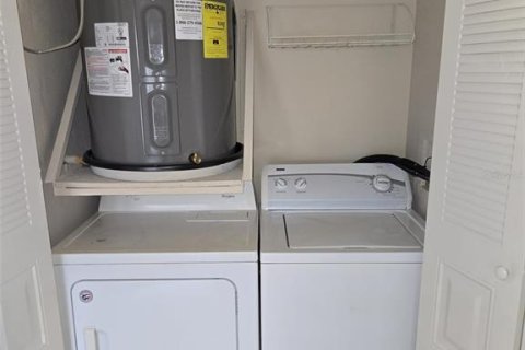 Купить кондоминиум в Форт Майерс, Флорида 4 комнаты, 94.57м2, № 1579318 - фото 16