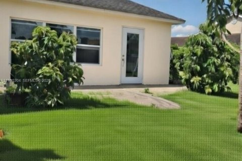 Casa en venta en Deerfield Beach, Florida, 2 dormitorios, 127.09 m2 № 2062272 - foto 11