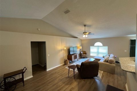 Casa en venta en Kissimmee, Florida, 3 dormitorios, 148.64 m2 № 1909310 - foto 8