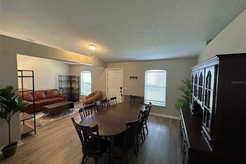 Casa en venta en Kissimmee, Florida, 3 dormitorios, 148.64 m2 № 1909310 - foto 3
