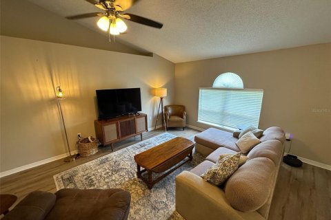 Casa en venta en Kissimmee, Florida, 3 dormitorios, 148.64 m2 № 1909310 - foto 30