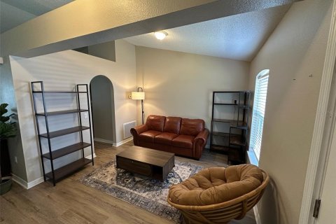 Casa en venta en Kissimmee, Florida, 3 dormitorios, 148.64 m2 № 1909310 - foto 4