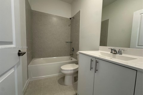 Купить таунхаус в Хомстед, Флорида 3 спальни, 129.41м2, № 2079882 - фото 14