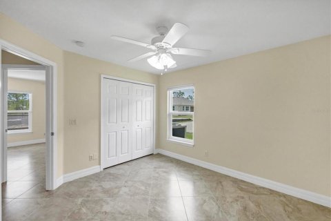 House in Port Charlotte, Florida 4 bedrooms, 233.37 sq.m. № 1679857 - photo 15