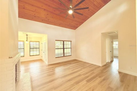Villa ou maison à vendre à Summerfield, Floride: 4 chambres, 169.55 m2 № 1851556 - photo 11