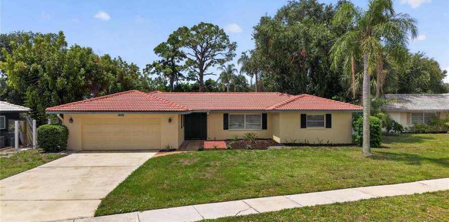 Villa ou maison à Sarasota, Floride 3 chambres, 167.87 m2 № 2096785
