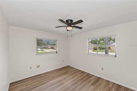 Villa ou maison à louer à Sarasota, Floride: 3 chambres, 167.87 m2 № 2096785 - photo 23