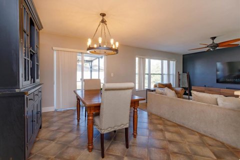 Casa en venta en Winter Park, Florida, 4 dormitorios, 169.73 m2 № 1540870 - foto 8