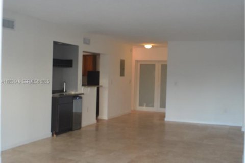 Купить кондоминиум в Майами-Бич, Флорида 2 спальни, 120.77м2, № 1976488 - фото 21