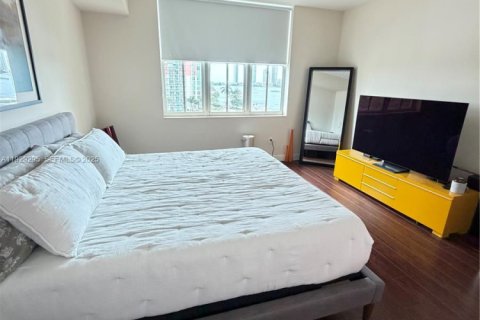 Condo in Aventura, Florida, 2 bedrooms  № 1994096 - photo 7