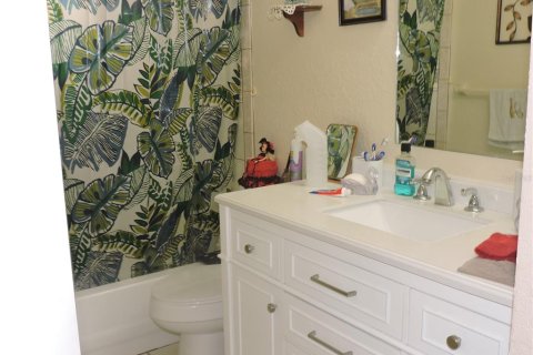 House in Lake Wales, Florida 2 bedrooms, 169.08 sq.m. № 1909245 - photo 16