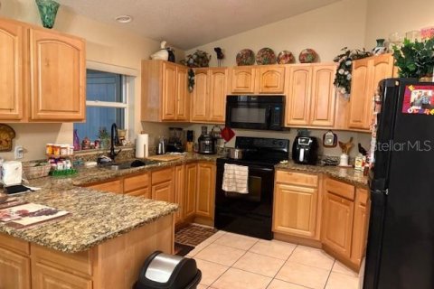 House in Lake Wales, Florida 2 bedrooms, 169.08 sq.m. № 1909245 - photo 5