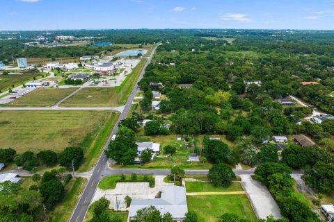 Immobilier commercial à vendre à Fort Pierce, Floride № 1185236 - photo 1