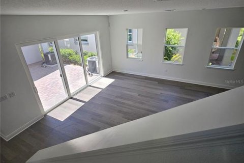 House in Orlando, Florida 4 bedrooms, 176.51 sq.m. № 2208963 - photo 15