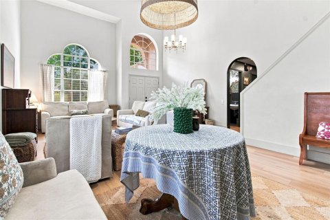 Купить виллу или дом в Тампа, Флорида 9 комнат, 213.58м2, № 2310682 - фото 17