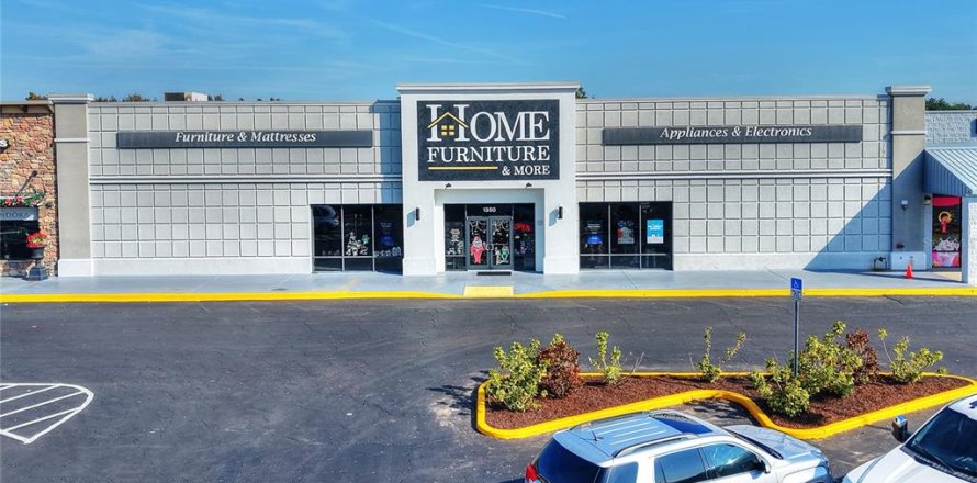 Propiedad comercial en Bartow, Florida 2191.66 m2 № 2212392
