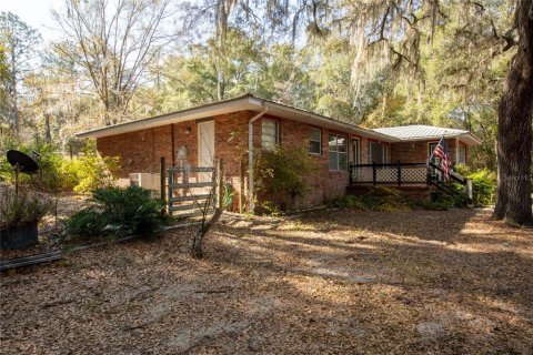 Villa ou maison à vendre à Melrose, Floride: 3 chambres, 200.48 m2 № 2124631 - photo 12