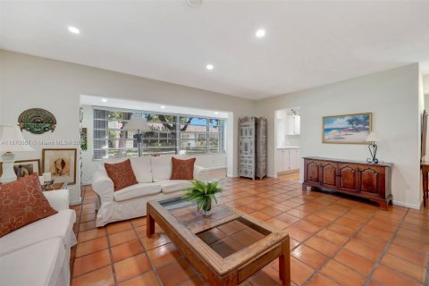 Condominio en venta en Miami, Florida, 2 dormitorios, 115.2 m2 № 2023660 - foto 6