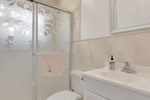 Condominio en venta en Miami, Florida, 2 dormitorios, 115.2 m2 № 2023660 - foto 26