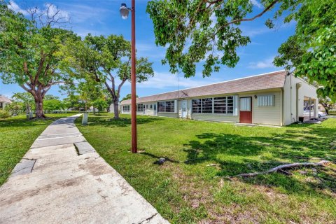 Condominio en venta en Miami, Florida, 2 dormitorios, 115.2 m2 № 2023660 - foto 30