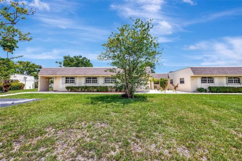 Condominio en venta en Miami, Florida, 2 dormitorios, 115.2 m2 № 2023660 - foto 2