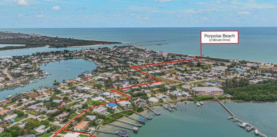 Villa ou maison à Fort Pierce, Floride 3 chambres, 243.78 m2 № 1178509