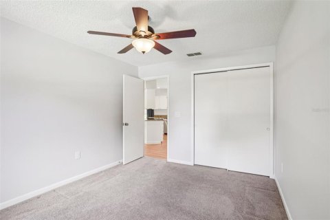 Condo in Leesburg, Florida, 2 bedrooms  № 1894946 - photo 26