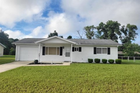 House in Ocala, Florida 2 bedrooms, 80.27 sq.m. № 1879174 - photo 1