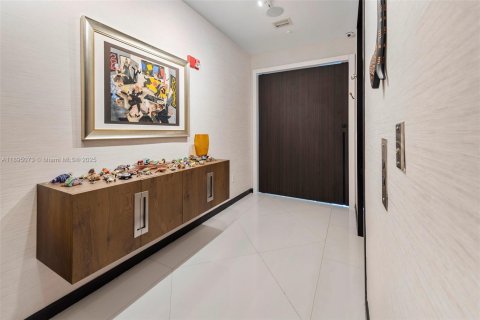 Condominio en alquiler en Miami Beach, Florida, 2 dormitorios, 173.73 m2 № 1950948 - foto 26