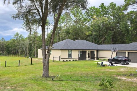 House in Ocala, Florida 3 bedrooms, 212.37 sq.m. № 2398747 - photo 4