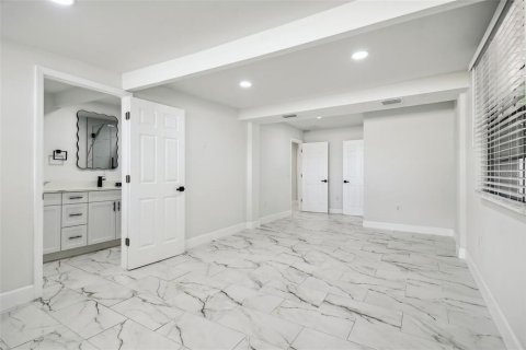 Купить виллу или дом в Тампа, Флорида 5 комнат, 143.91м2, № 1903588 - фото 28