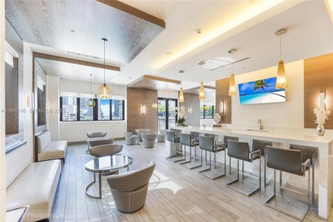 Copropriété à louer à Miami, Floride: 1 chambre, 62.62 m2 № 2007605 - photo 11