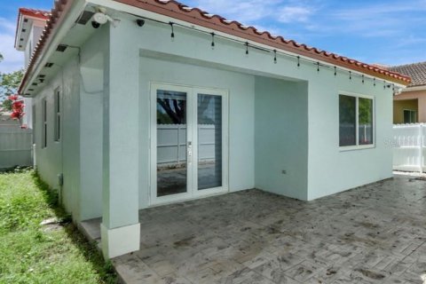 Купить виллу или дом в Хомстед, Флорида 9 комнат, 169.45м2, № 1912666 - фото 17