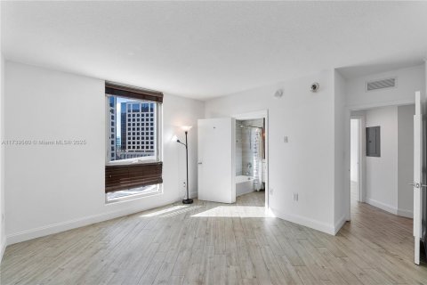 Copropriété à vendre à Miami, Floride: 2 chambres, 125.42 m2 № 1488339 - photo 6