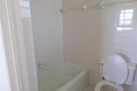 Купить виллу или дом в Венеция, Флорида 4 комнаты, 212.93м2, № 2109857 - фото 17