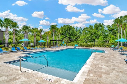 Adosado en venta en Wesley Chapel, Florida, 3 dormitorios, 215.44 m2 № 2419601 - foto 5