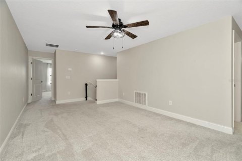 Adosado en venta en Wesley Chapel, Florida, 3 dormitorios, 215.44 m2 № 2419601 - foto 18