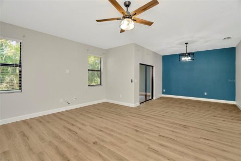 Adosado en venta en Wesley Chapel, Florida, 3 dormitorios, 215.44 m2 № 2419601 - foto 11