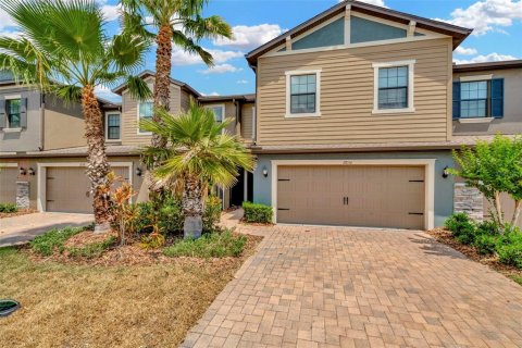 Adosado en Wesley Chapel, Florida 3 dormitorios, 215.44 m2 № 2419601