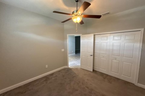 Casa en alquiler en Winter Haven, Florida, 3 dormitorios, 179.49 m2 № 1906015 - foto 3