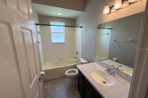 Casa en alquiler en Winter Haven, Florida, 3 dormitorios, 179.49 m2 № 1906015 - foto 5