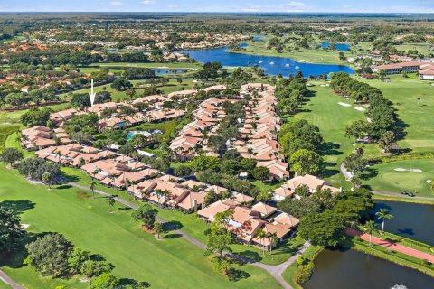 Townhouse in Palm Beach Gardens, Florida 2 bedrooms, 131.74 sq.m. № 2426834 - photo 29